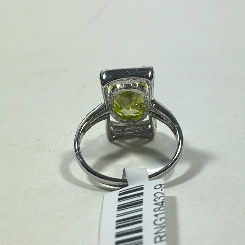 Sterling Silver Ring - Picture 3 of 7